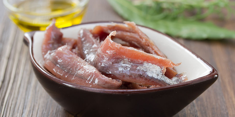 El secreto de la receta de salsa de anchoas ? - Conservas Albo®