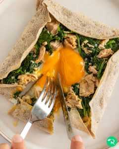 galette bretonne rellena de atún